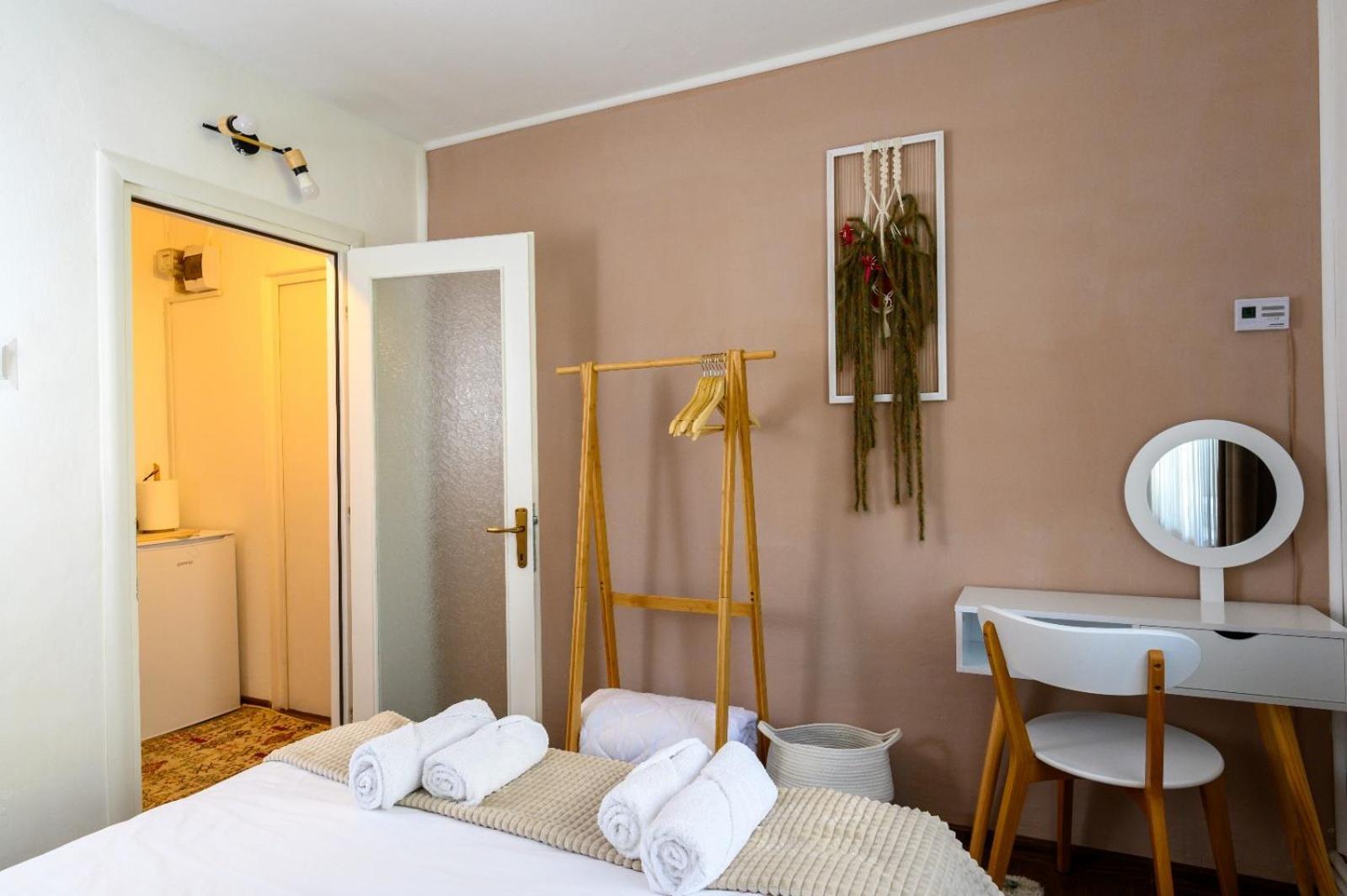 Apartament Corina Cu Parcare Bistrita  Bagian luar foto