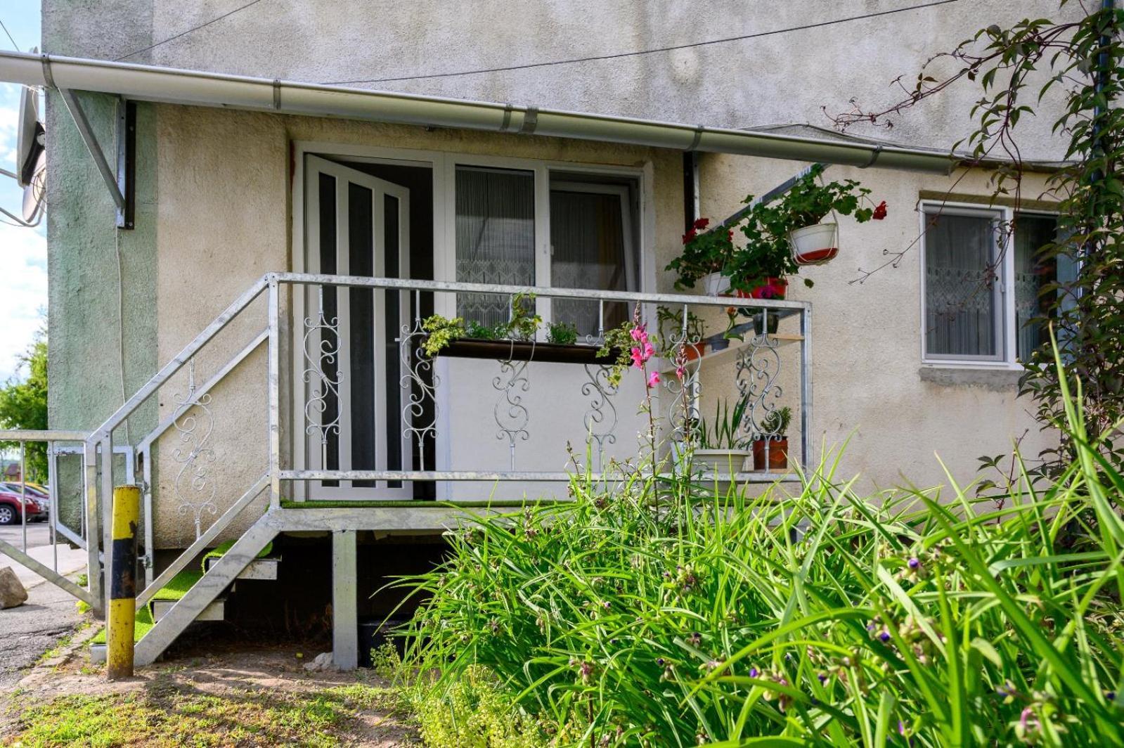 Apartament Corina Cu Parcare Bistrita  Bagian luar foto
